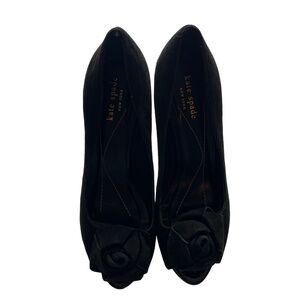 Kate Spade New York Black Suede Floral Embellishment‎ Peep Toe Heels 8.5 Italy